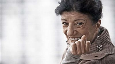 تفاصيل تكريم مهرجان الأقصر للفنانة الجزائرية «بيونة»