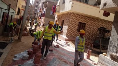 محافظ أسيوط: استكمال تزيين شوارع حي غرب ببلاط الإنترلوك