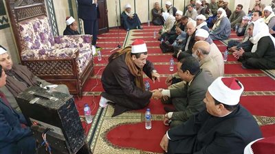 بدوي النويشي يشهد أمسية دينية في بني سويف (صور)