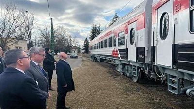 وزير النقل يتفقد خطوط إنتاج صفقة تصنيع وتوريد 1300 عربة سكة حديد جديدة للركاب