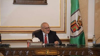 جامعة القاهرة تطلق قافلة تنموية شاملة لإحدى قرى الجيزة.. 8 مارس