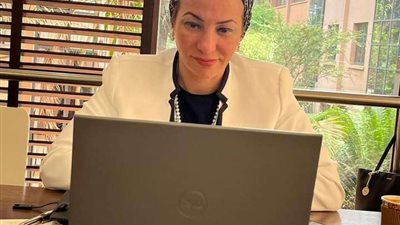 ياسمين فؤاد: تجميع مخلفات البلاستيك من البحر المتوسط يساهم فى خلق وظائف جديدة خضراء