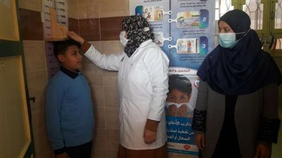 محافظ البحيرة: فحص 714676 طالب ضمن المبادرة الرئاسية لعلاج أمراض سوء التغذية