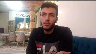 عودة أول طالب قنائي من أوكراني لعائلته