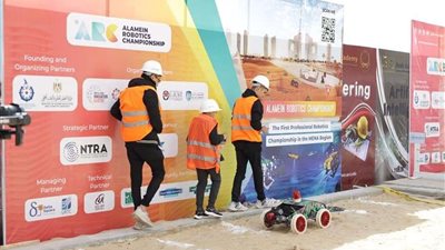 عبد الغفار يعلن انطلاق فعاليات الدورة الأولى من مسابقة أكاديمية البحث العلمي للروبوتات