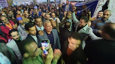بالطبل البلدي والمزمار.. مؤيدو المهندس أسامة أنور يحتفلون بفوزه بمقعد نقيب مهندسي أسيوط