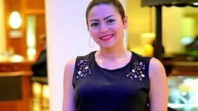 بفستان أسود قصير.. لقاء الخميسي تتألق علي إنستجرام