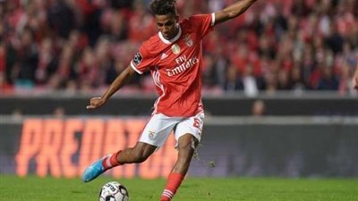 البرتغالي جيدسون فيرنانديز يقترب من الانضمام إلى توتنهام الإنجليزي