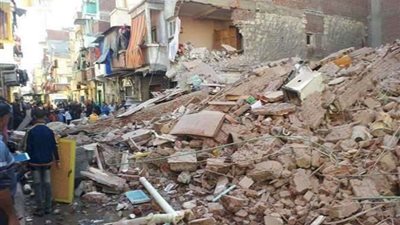 مصرع ٥ مواطنين بالإسكندرية إثر انهيار سقف عقار قديم بمنطقة العطارين