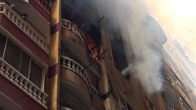 مصرع طفلين خنقا في حريق التهم شقة بالإسكندرية والسبب صادم