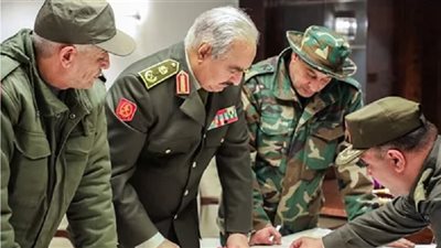 عاجل.. حفتر يطالب بإشراف دولي على وقف إطلاق النار في ليبيا