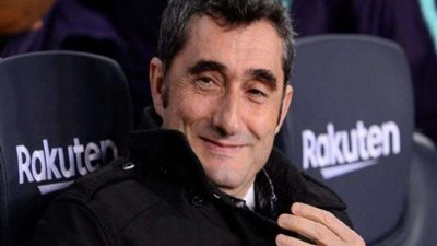 فالفيردي يصل مدينة برشلونة قبل المران بـ3 ساعات وأنباء عن إقالته