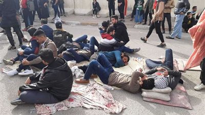 الحكومة العراقية تقرر تطبيق العقوبات ضد طلاب الاحتجاجات