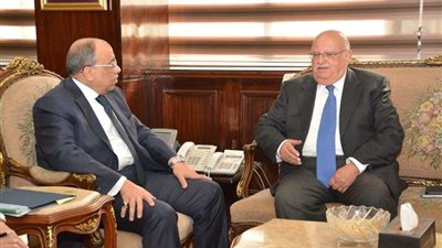 وزير التنمية المحلية يبحث تطوير مسار العائلة المقدسة