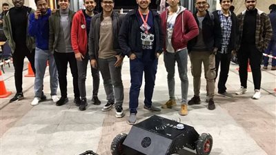 فوز فريق جامعة السويس بجائزة أفضل تصميم ميكانيكي على مستوى الشرق الأوسط وشمال أفريقيا