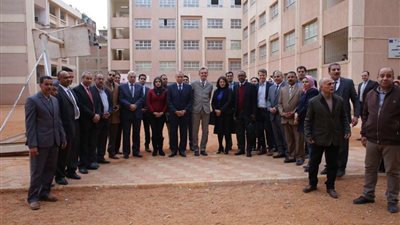 محافظ القليوبية يتفقد عدد من المشروعات الخدمية بالتعاون مع الوكالة الألمانية