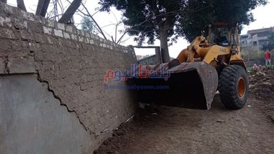 رئيس مدينة الشهداء يوجه بإزالة مخالفات البناء والتعدي على الأراضي الزراعية