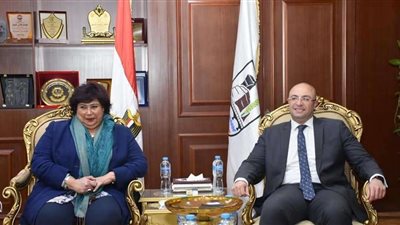 عبدالديم تهنئ أول عضوة نقابة المهن الموسيقية من ذوي القدرات الخاصة