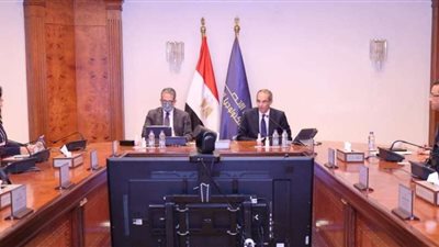 وزيرا السياحة والاتصالات يتابعان الموقف التنفيذي لرفع سرعات الإنترنت بالفنادق