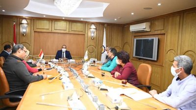 قنا تنتهي من وضع شروط وضوابط إنشاء المنشآت سهلة الفك والتركيب