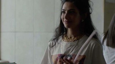 هدى المفتي بقصة حب غامضة في 