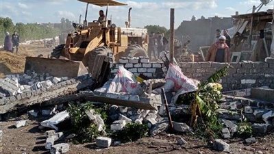 محافظ الدقهلية: البناء المخالف يمثل إهدارا للثروة القومية للدولة