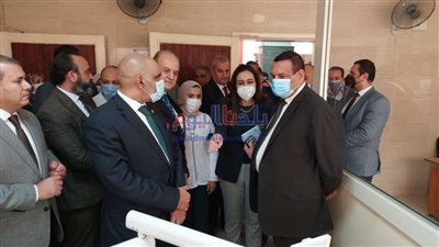 محافظ البحيرة ورئيس الهيئة العامة للتأمين الصحي يفتتحان عيادة أبو المطامير الجديدة للتأمين الصحي