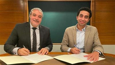 هيثم دبور يطلق رواية 