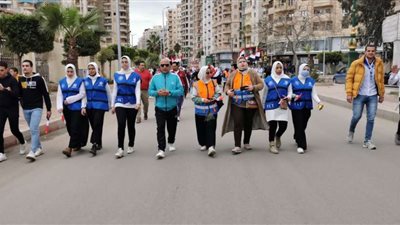 انطلاق ماراثون المشي للفتيات احتفالا باليوم العالمي للمرآه بمشاركة  300 من الفتيات والسيدات بالبحيرة