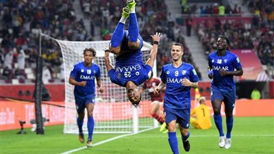 الهلال يجتاز الاتفاق بثنائية ويبلغ المربع الذهبي لكأس خادم الحرمين