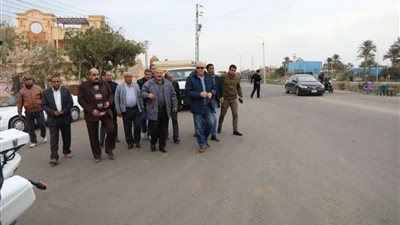 محافظ الجيزة في جولة تفقدية لمتابعة أعمال تطوير ترعة المريوطية
