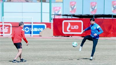 الأهلي يعلن جاهزية محمود متولي لمواجهة المقاولون العرب