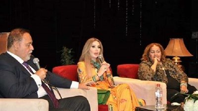 الكاتبة سارة السهيل تدعو لمواجهة الإرهاب بتشكيل وعي المرأة