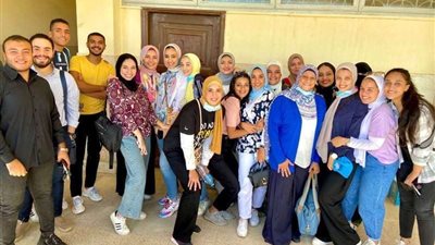 طلاب إعلام حلوان يحولون بقايا الطعام إلى كهرباء.. تفاصيل