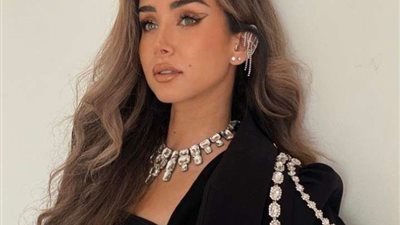 بالصور.. أحدث جلسه تصوير للفنانه هنا الزاهد