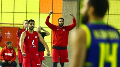 الأهلي يفوز على الجزيرة بدوري سوبر السلة ويتربع على صدارة الترتيب