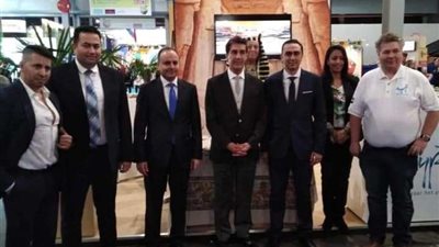 سفير مصر في هولندا يشارك بحفل افتتاح الجناح المصري بمعرض Vakantieboer للسياحة