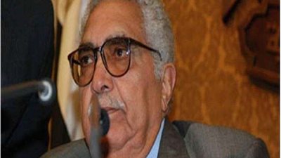 وفاة البرلماني وأستاذ القانون الدكتور محمود السقا عن عمر ناهز 89 عاماً
