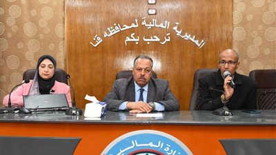 ورشة عمل حول ميكنة إدارات المخازن بقنا