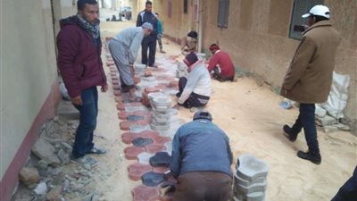 رئيس مدينة مطروح: تركيب بلاط الانترلوك بالشوارع الجانبية حفاظًا على المظهر الحضاري