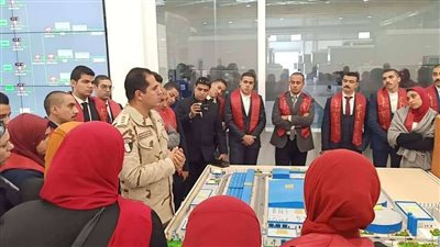 وفد جامعة عين شمس يتفقد عددا من المشروعات في منطقة هضبة الجلالة (صور)