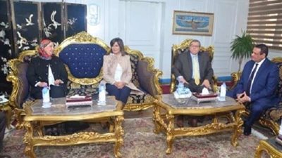 محافظ البحيرة يستقبل وزراء 
