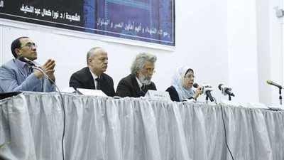 نقيب الأطباء يطالب مجلس النواب باستجواب وزيرة الصحة بشأن حادث المنيا