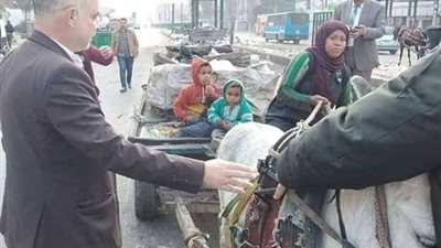 رئيس حي شرق شبرا: مصادرة عربة كارو لفتاة تنفيذًا للقانون