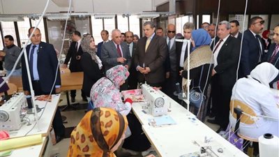 للتوعية بخطورة الهجرة غير الشرعية.. وزيرا 