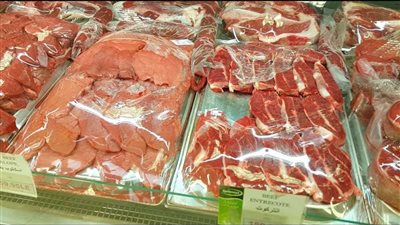 نيابة المطرية تأمر بإعدام كمية كبيرة من اللحوم الفاسدة