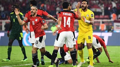 مفاجأة.. تعرف على معلق مباراة مصر والسنغال في تصفيات كأس العالم2022