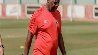 لاعب سموحة يعود للنادي الأهلي بقرار من موسيماني