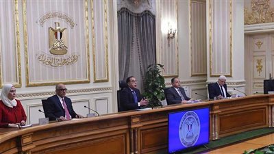 رئيس الحكومة: الرئيس وجه بإعطاء أولوية قصوى لبرامج الحماية الاجتماعية خلال هذه المرحلة