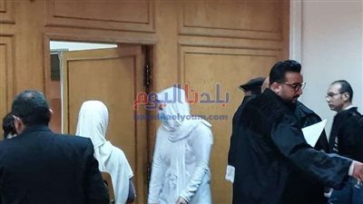 نظر محاكمة حنين حسام في قضية الاتجار بالبشر.. اليوم